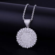 Load image into Gallery viewer, DIAMOND CLUSTER PENDANT IN WHITE GOLD
