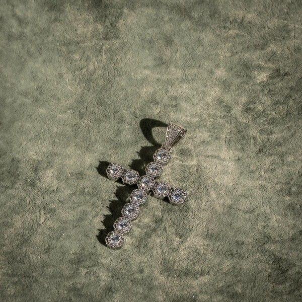 DIAMOND GEMSTONE CROSS IN WHITE GOLD