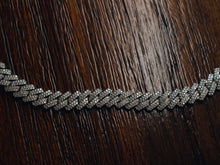 Load image into Gallery viewer, PRONG LINK CUBAN CHAIN (14MM)
