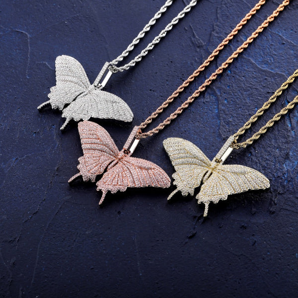 BUTTERFLY PENDANT IN 18K ROSE GOLD